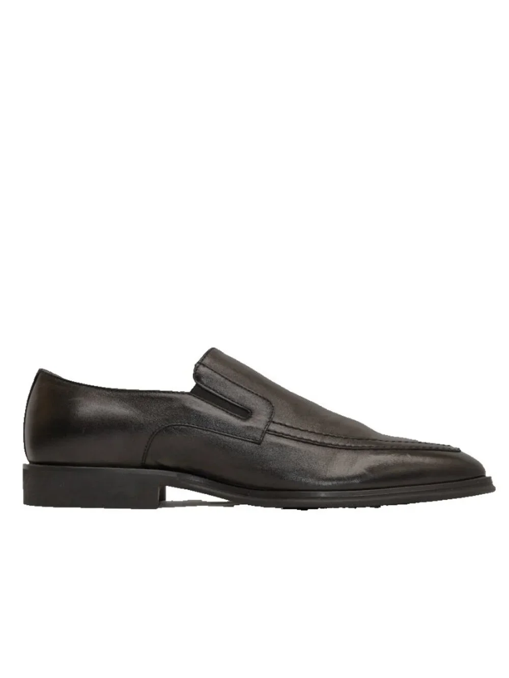 New! Bruno Magli RAGING LEATHER SLIP-ON BLACK LEATHER Loafer Size 9 M DD543